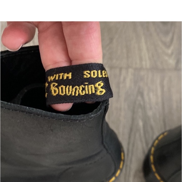 Dr Martens Shiver Hi Black Boots - Picture 8 of 8